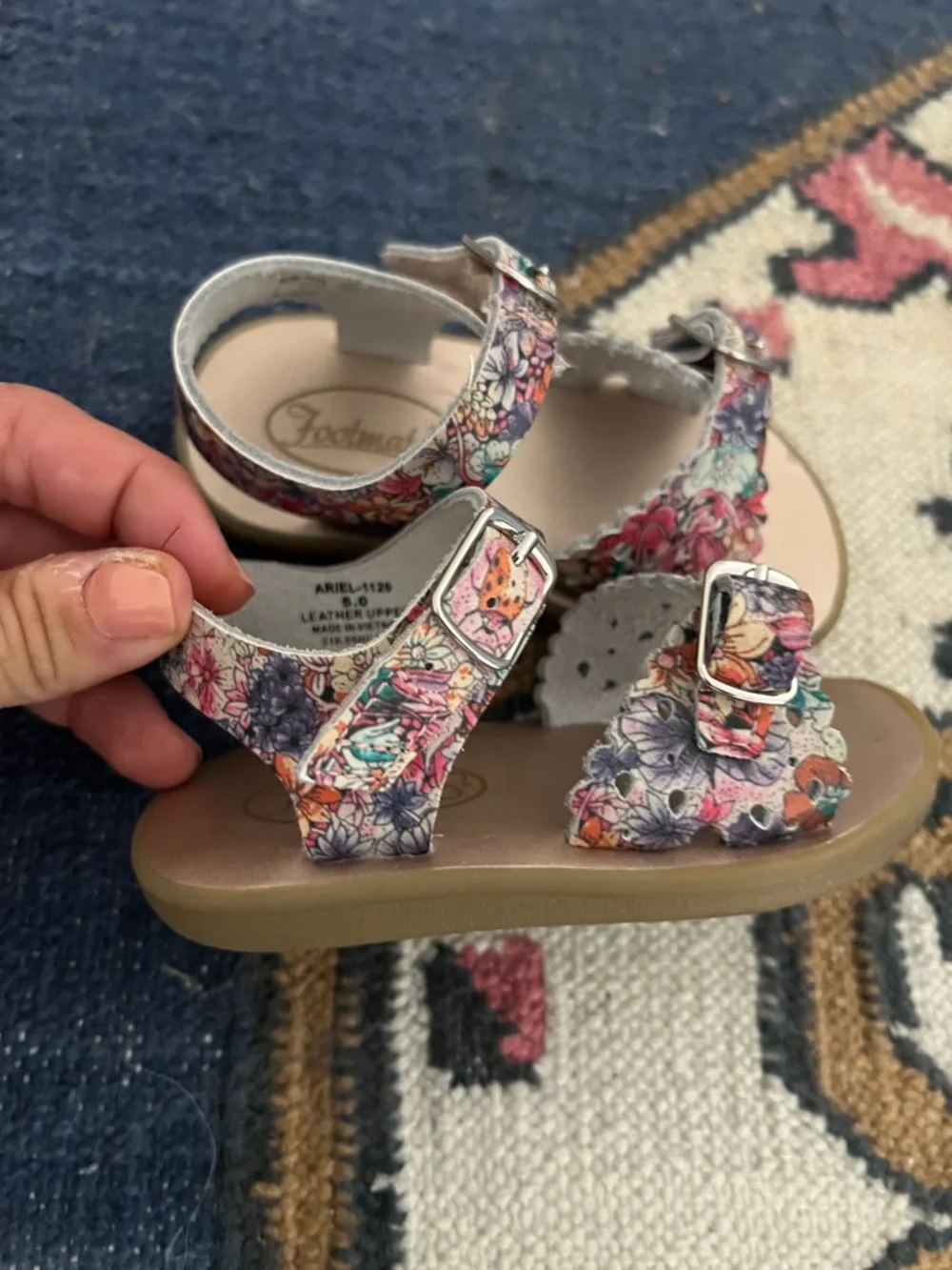 Footmates Ariel Floral Leather Sandals Toddler Size 5 Buckle Strap